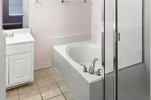 402 Calvary Dr, Euless, TX 76040 - Photo 17