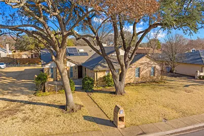 322 N Greenstone Lane, Duncanville, TX 75116 - Photo 9