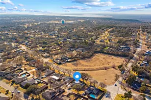 322 N Greenstone Ln, Duncanville, TX 75116 - Photo 13