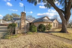 322 N Greenstone Ln, Duncanville, TX 75116 - Photo 5