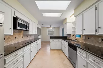 322 N Greenstone Lane, Duncanville, TX 75116 - Photo 25