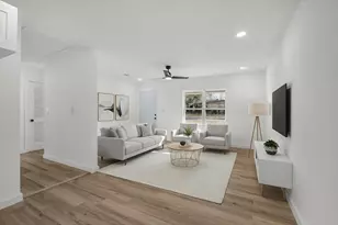 4509 Quails Ln, Fort Worth, TX 76119 - Photo 15