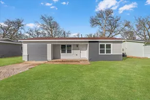 4509 Quails Ln, Fort Worth, TX 76119 - Photo 5