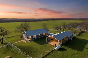 794 W Antelope Rd, Jacksboro, TX 76389 - Photo 19