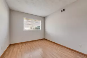 310 Katherine Ct, Duncanville, TX 75137 - Photo 5