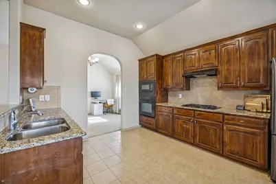 9437 Drovers View Trail, Fort Worth, TX 76131 - Photo 9