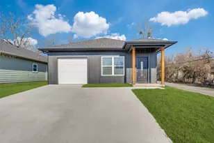 1429 E Odneal St, Sherman, TX 75090 - Photo 1