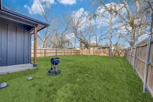 1429 E Odneal St, Sherman, TX 75090 - Photo 11