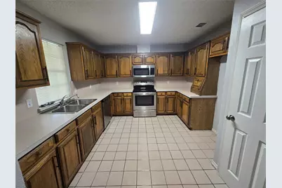 925 Shell Lane, Lancaster, TX 75146 - Photo 11