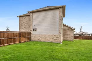 101 Gardenia Dr, Azle, TX 76020 - Photo 33