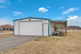 6650 Veal Station Rd, Weatherford, TX 76085 - Photo 5