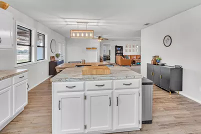 6650 Veal Station Road, Weatherford, TX 76085 - Photo 11