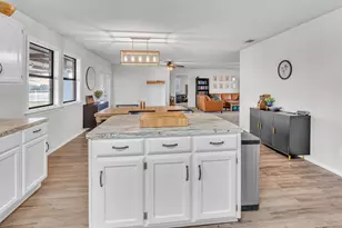 6650 Veal Station Rd, Weatherford, TX 76085 - Photo 11