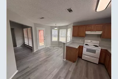 768 Hunter Drive, Azle, TX 76020 - Photo 11