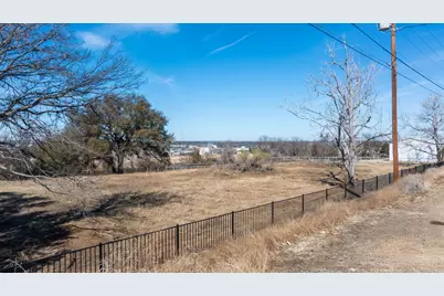 600 Mustang Trail, Granbury, TX 76049 - Photo 5