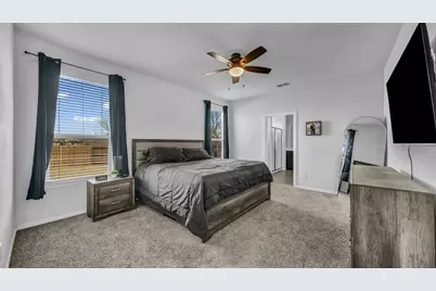 9224 Red Brush Trail, Fort Worth, TX 76131 - Photo 11