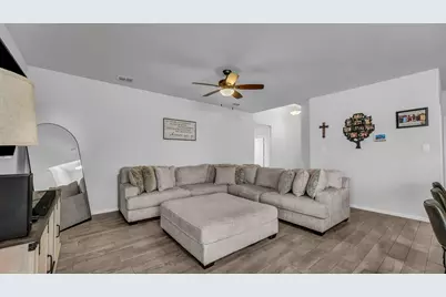 9224 Red Brush Trail, Fort Worth, TX 76131 - Photo 5