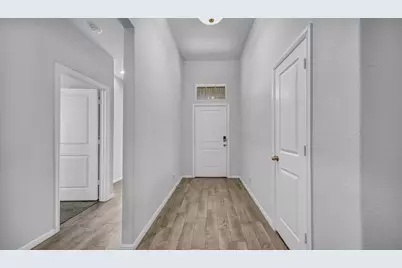 9224 Red Brush Trail, Fort Worth, TX 76131 - Photo 3