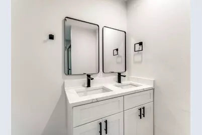 528 Shirley Court, Richardson, TX 75081 - Photo 21