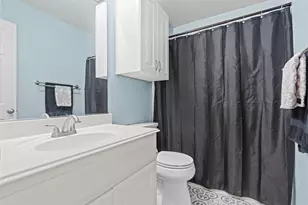 7805 Quiet Waters Dr, Arlington, TX 76016 - Photo 23