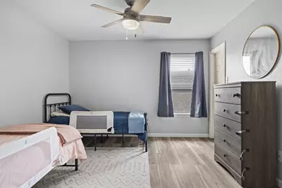 7805 Quiet Waters Drive, Arlington, TX 76016 - Photo 19