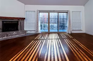 7450 Holly Hill Dr, Dallas, TX 75231 - Photo 5