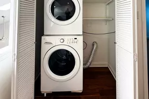 7450 Holly Hill Dr, Dallas, TX 75231 - Photo 15