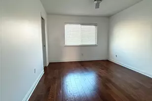 7450 Holly Hill Dr, Dallas, TX 75231 - Photo 17