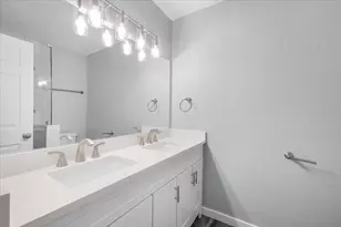 705 NW Hillery St, Burleson, TX 76028 - Photo 13