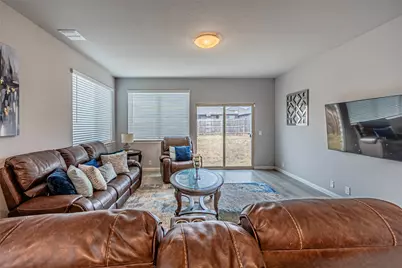 1128 Goldenrod Drive, Godley, TX 76044 - Photo 17