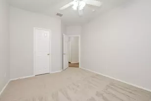 10321 Augusta Ln, Rowlett, TX 75089 - Photo 9