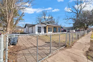 3613 Ave K, Fort Worth, TX 76105 - Photo 3