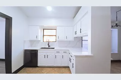 1933 Oakbluff Drive, Carrollton, TX 75007 - Photo 5