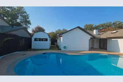 1933 Oakbluff Drive, Carrollton, TX 75007 - Photo 31