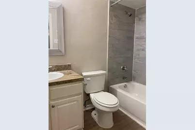 401 Curts Drive, Grand Prairie, TX 75052 - Photo 13