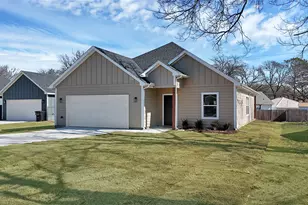 175 Harris Harbor Rd, East Tawakoni, TX 75472 - Photo 1