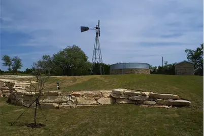 413 E E Flying Owl Drive, Johnson City, TX 78636 - Photo 11