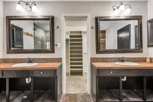 704 W Oak St, Celina, TX 75009 - Photo 29