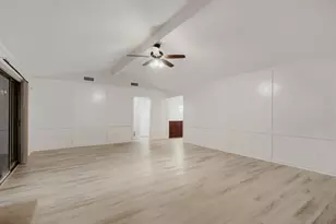 937 Birchwood Dr, Lancaster, TX 75146 - Photo 7