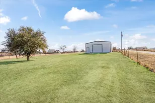 1174 Dickens, Howe, TX 75459 - Photo 31