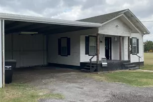 610 Front St, Edgewood, TX 75117 - Photo 1