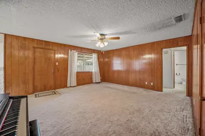 1211 W Cage Street, Stephenville, TX 76401 - Photo 3