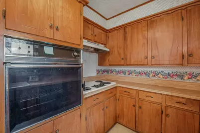 1211 W Cage Street, Stephenville, TX 76401 - Photo 9