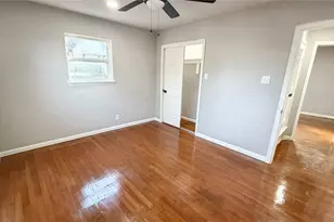 4200 Kenwood Ct, Fort Worth, TX 76103 - Photo 17