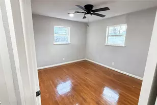 4200 Kenwood Ct, Fort Worth, TX 76103 - Photo 15