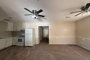 1480 10th St NE, Paris, TX 75460 - Photo 5