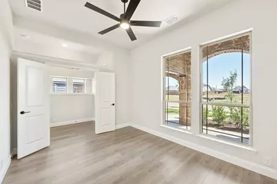 416 Carnero Drive, Granbury, TX 76049 - Photo 5