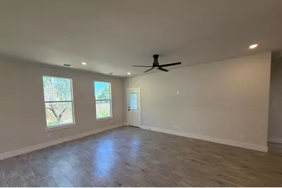 5709 Barkridge Drive, Granbury, TX 76048 - Photo 7