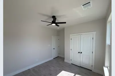 5709 Barkridge Drive, Granbury, TX 76048 - Photo 15