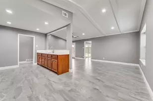 2507 Hightrail Dr, Carrollton, TX 75006 - Photo 11